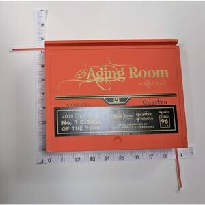 Empty Cigar box for Crafts Storage Purse Making Guitars Juggling Trinkets Herb